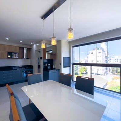 Apartamento com 2 Suítes, 2 Vagas, Piscina Aquecida - Locação de Temporada Bairro de Bombas - Bombinhas/SC - Apartamento em Bombas, Bombinhas - para temporada - PRIME INVESTIMENTOS