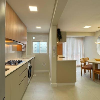 Apartamento Mobiliado | Centro | 2 quartos (1 suíte) | 61m² - Apartamento em Centro, Jaraguá do Sul - à venda - MACROimoveis.com