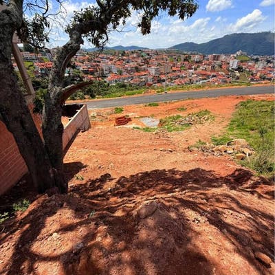 Terreno à Venda, 250m² por R$ 130.000,00 - Jardim Bandeirantes - Poços de Caldas/Mg - Lote/Terreno em Jardim Bandeirantes, Poços de Caldas - à venda - Lago e Cunha Imóveis