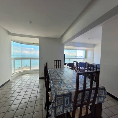 Apartamento Frente Mar com 4 Quartos e Lazer na Cobertura – Vista Incrível na Praia do Morro! - Apartamento em Praia do Morro, Guarapari - para locação - Gilberto Pinheiro Developer Private Brokers