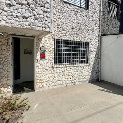 Sobrado com 02 Dormitórios para venda - Indaiá, Caraguatatuba/SP - Sobrado em Indaiá, Caraguatatuba - à venda - Extensão Imobiliária
