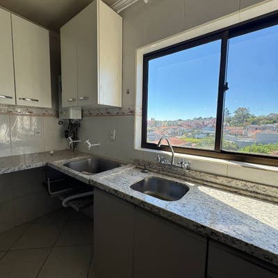 Órfãs - Apartamento Semimobiliado com 03 Quartos, Cozinha com Armários Planejados - Apartamento em Orfãs - à venda - Oniesko Imóveis