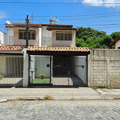 Sobrado com 3 Quartos à Venda, Boa Vista - Pindamonhangaba - Sobrado em Boa Vista, Pindamonhangaba - à venda - EDSON DERRICO IMOVEIS LTDA