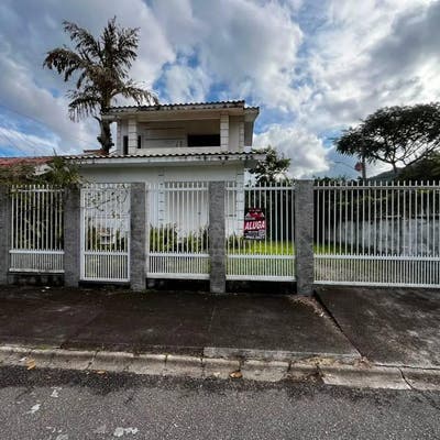 Casa Mobiliada com 1 dormitório, aceita Pet, para locação por R$ 2800/Mês, Madri, Palhoça, SC - Casa em Madri, Palhoça - para locação - Madri Imóveis ltda