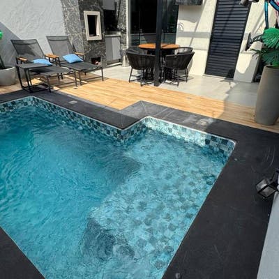 Casa com suíte, área de festas e ampla garagem no Bairro Fazenda - Sobrado em Fazenda, Itajaí - à venda - TAB Imóveis