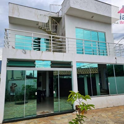 Sobrado Para Venda e Locação com 4 quartos 1 suítes no bairro Massaguaçu em Caraguatatuba - Sobrado em Massaguaçu, Caraguatatuba - à venda - IALTA IMOVEIS LTDA
