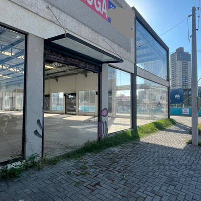 GALPÃO COMERCIAL NO CENTRO DE ITAJAÍ - Comercial em Centro, Itajaí - para locação - Brava Norte Imóveis