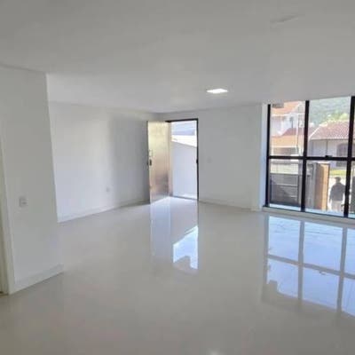 Sobrado com 1 Suíte, 2 Dormitórios e Quintal | Residencial San Rafael | Ressacada | Itajaí - Sobrado em Carvalho, Itajaí - à venda - TAB Imóveis