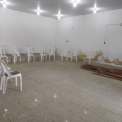 A Plena Imobiliária Aluga: Ponto Comercial Com 2 Banheiros. - Loja em Jardim Bahia, Paulo Afonso - para locação e à venda - Plena Imobiliaria