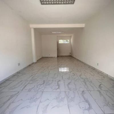 Sala Comercial Térrea - Salas Comerciais em São João, Itajaí - para locação - IZA RODRIGUES NEGOCIOS IMOBILIARIOS